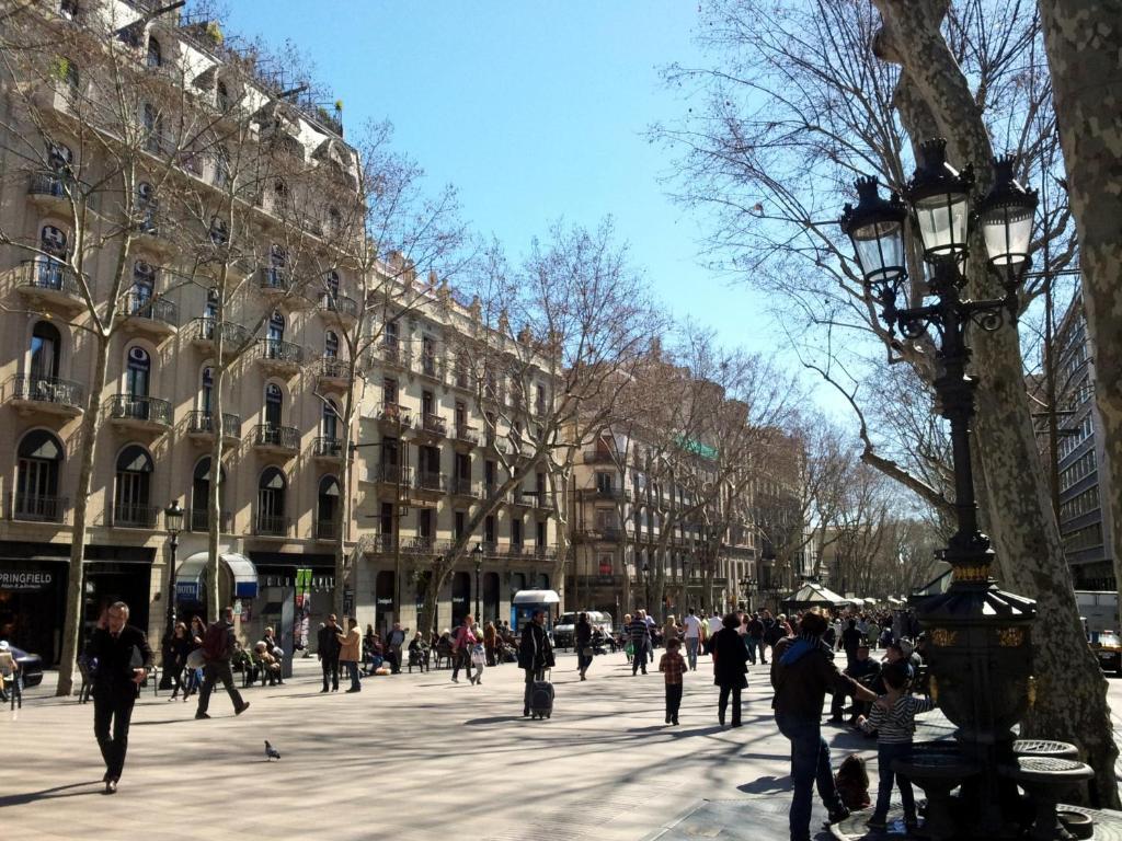 Hotel Toledano Ramblas Barselona Dış mekan fotoğraf