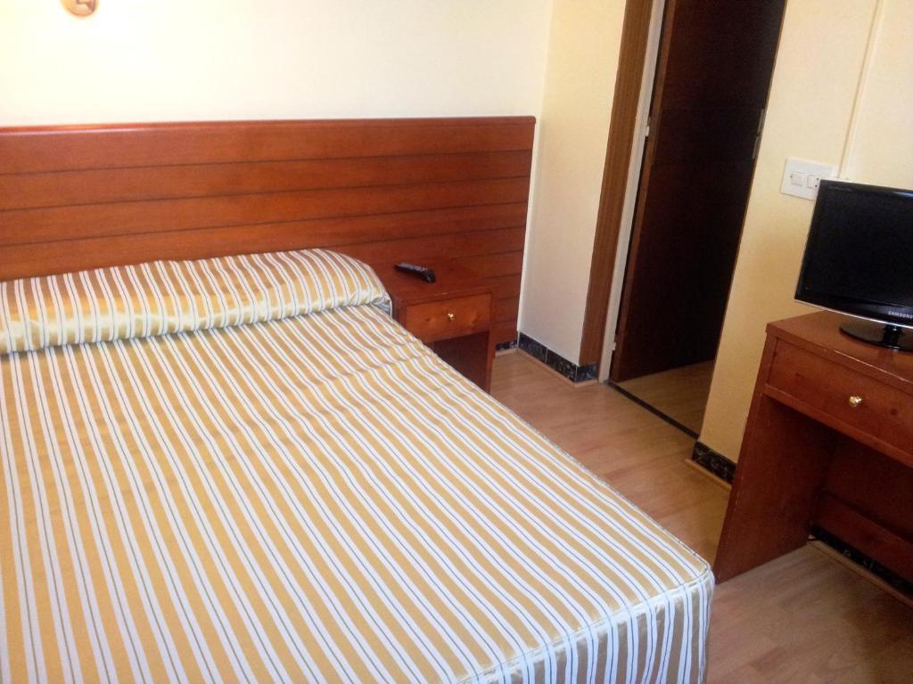 Hotel Toledano Ramblas Barselona Oda fotoğraf